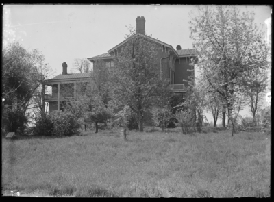 Professor Scovell's home at the Experiment Farm. 5/14/1907