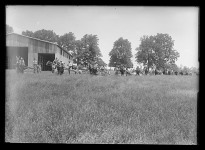 Teams ready to strip Bluegrass--Jonas Weil's Farm 6/13/1919