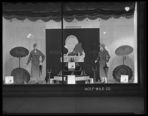 Wolf Wile Company, 130-134 East Main (beauty salon); exterior window (bridge party display)