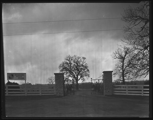 Madden, J.E. Jr.; polo gates (entrance to Iroquois Polo Club)