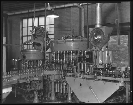 Coca-Cola Bottling Works, 541 West Short; interior