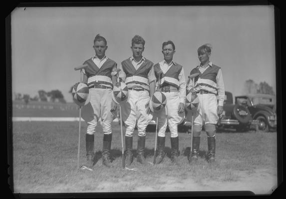 Iroquois Hunt Club; Polo team players