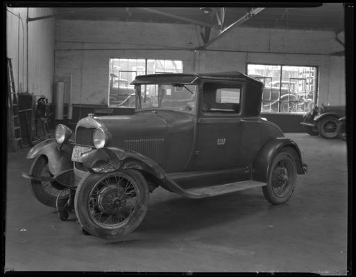 Gulf Refining Company; truck