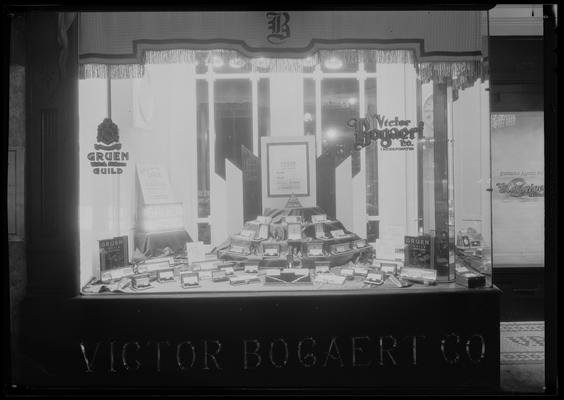 Victor Bogaert Company (jewelers), 127-129 West Main; Gruen watch window