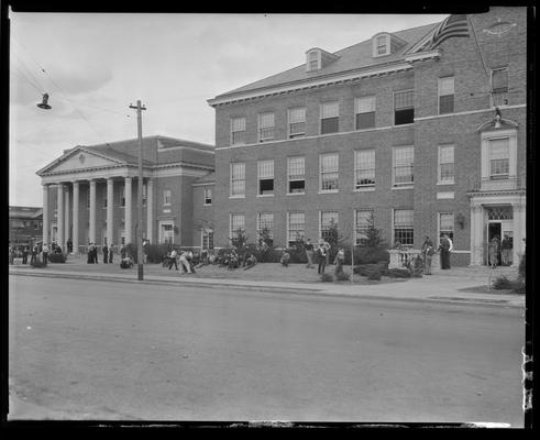 Henry Clay High School, 701 East Main (near Winchester & Richmond Road); students in front of building