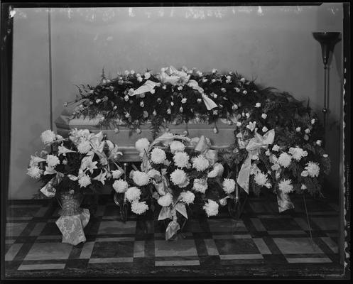 Kerr Brothers Funeral Home, 465 East Main; Robert Hobbs (corpse)