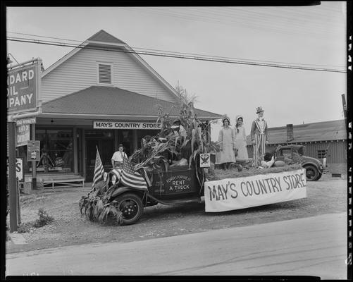 Mays Country Store; float (Ford U-Drive-It Rent-a-Truck), National Rifle Association (NRA) Parade