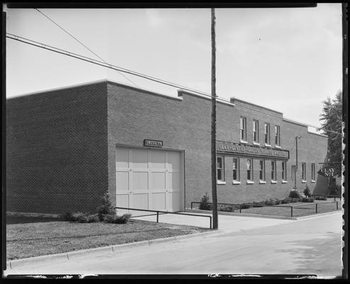 Clay-Gentry-Graves Tobacco Wholesale Company; warehouse, South Broadway, exterior