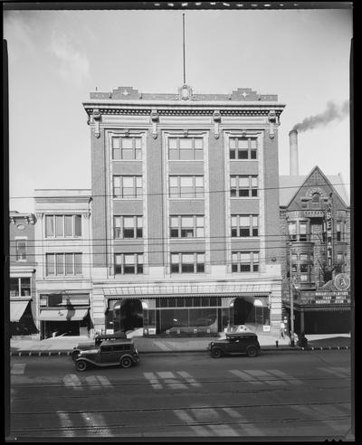 Ben Ali Building; 119 East Main; full exterior from across street, elevated; Ben Ali Theatre partially visible; building also known as the 