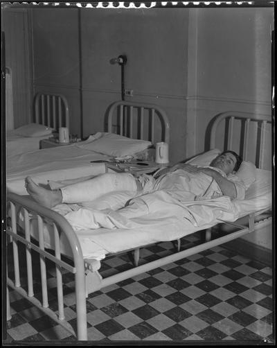 Chester Silver; man with broken leg in hospital (S. Wilhoit)