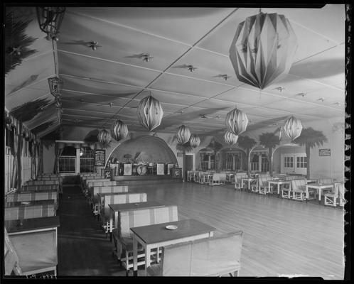 Club Joy; interior, dance floor