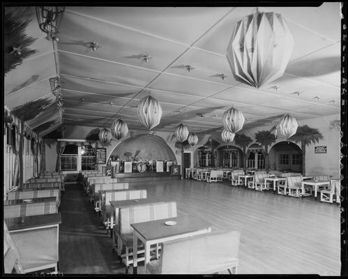 Club Joy; interior, dance floor