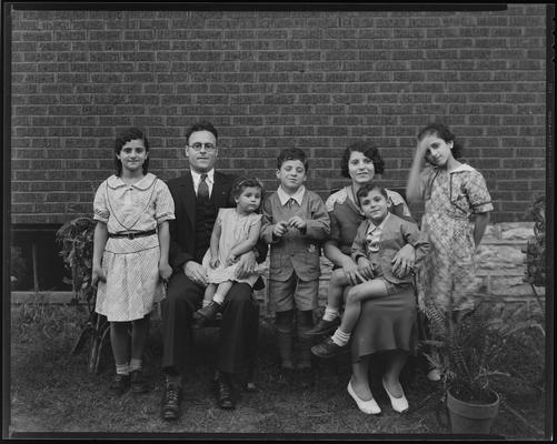 Jim Hart (Hack) and family; 618 Price Avenue