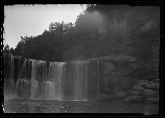 Cumberland Falls