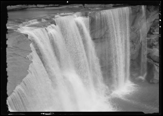 Cumberland Falls