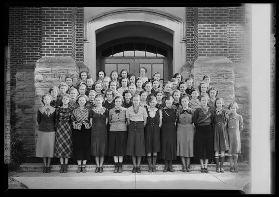 Georgetown High School; groups, Girls Glee Club