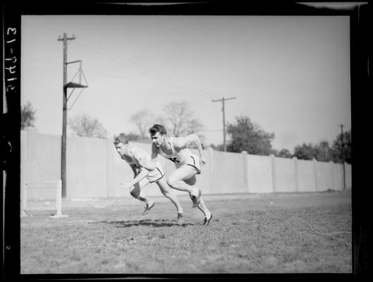 Sprinters (track and field) (Kentuckian, 1937) (University of Kentucky yearbook)