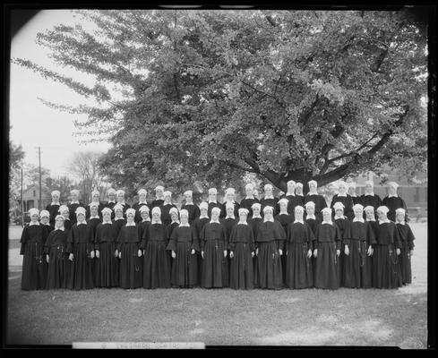 St. Joseph's Hospital, 544 West Second (2nd) Street; sisters on exterior steps