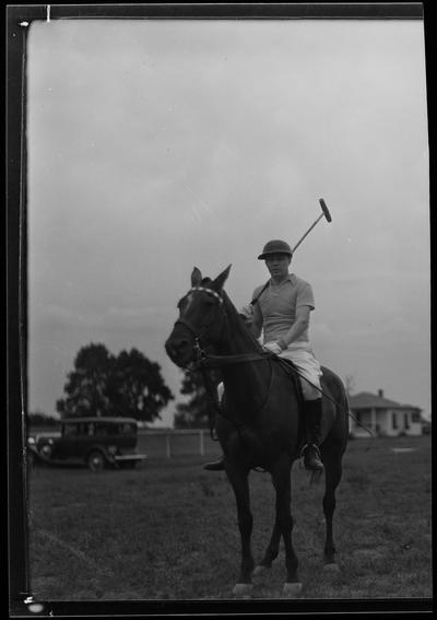 Polo players, individuals; unidentified