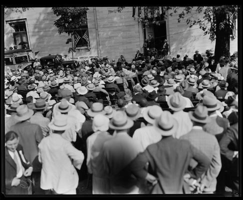 Democratic Speaking; group (near Fayette County Courthouse, at Cheapside)
