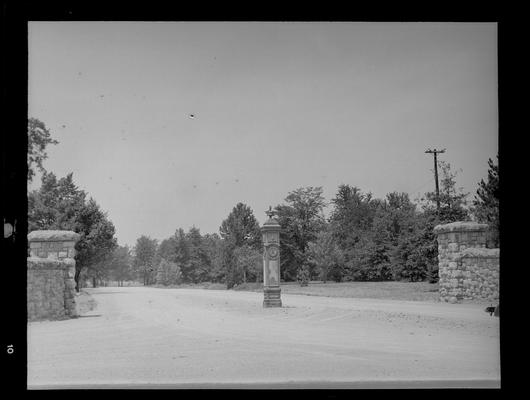 Keeneland Race Track, front gates