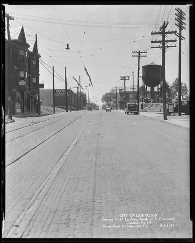 Carey-Reed Construction Company;street scene, train tracks at railyard (City of Lexington, Station 3+25 Looking south on South Broadway, Contract No. 10)