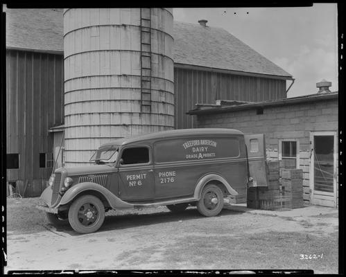 Treeford Anderson Dairy truck