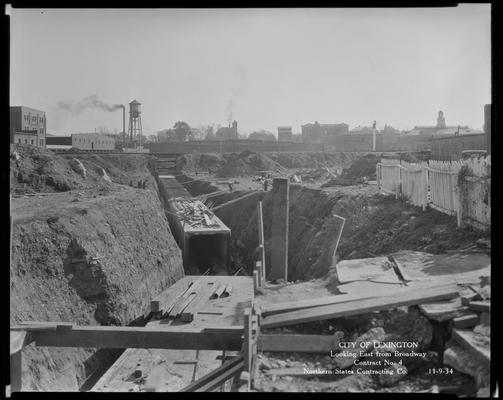 Northern States construction (City of Lexington, looking East from Broadway, contract no. 4)
