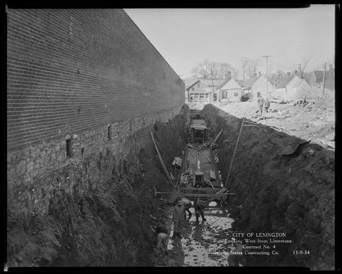 Northern States construction (City of Lexington, looking West from Limestone, contract no. 4)