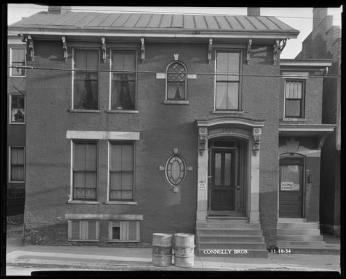 Connelly Brothers construction; apartments, exterior