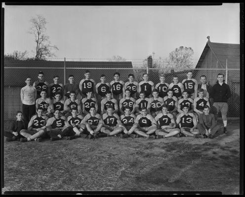 Henry Clay High School (701 East Main); Blue Devils, football (team photo)