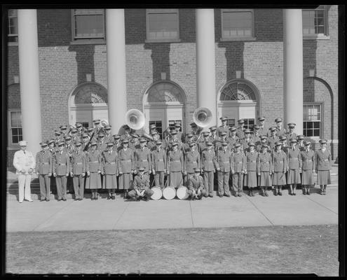 Henry Clay School, 701 East Main; military band
