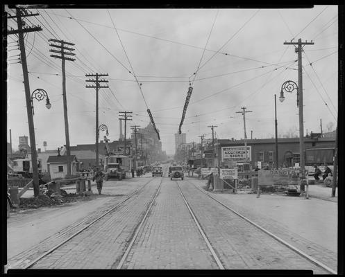 Northern States Construction Company (City of Lexington, looking West on Main Street at C & O Railroad Crossing, contract no. 2)