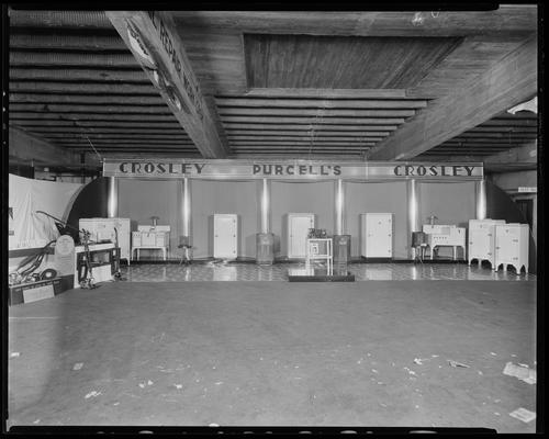 Lexington-Herald; J.D. Purcell Company booth (Crosley)