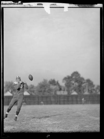 Football player (1936 Kentuckian) (University of Kentucky)