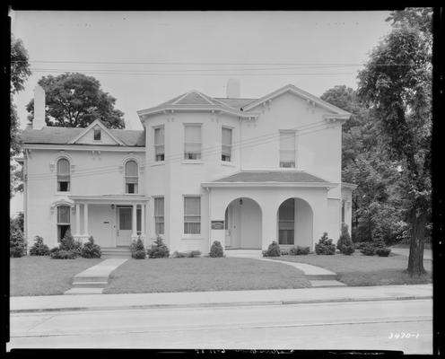 Kerr Brothers Funeral Home, 465 East Main; exterior