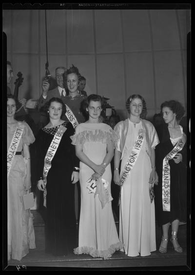 Beauty Contest; Joyland Park (Miss Kentucky, 1935)