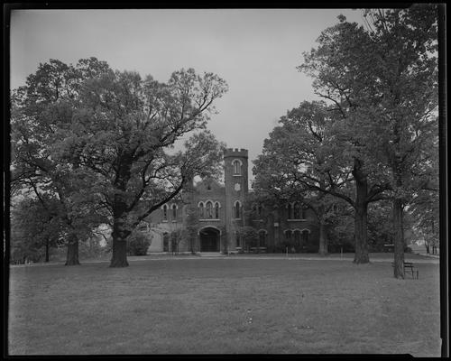 Louden Castlewood; exterior front, trees in the yard