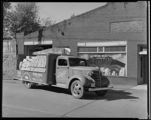 Webb Brothers (wholesale ale and beer), Fehr's Beer distributor, 260 East Vine; truck parked in front of Webb Bros. building