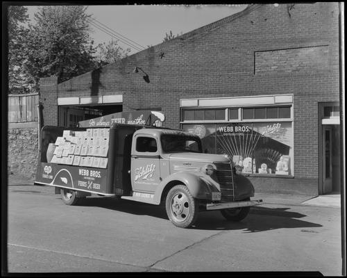 Webb Brothers (wholesale ale and beer), Fehr's Beer distributor, 260 East Vine; truck parked in front of Webb Bros. building