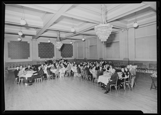 Delta Chi; University of Kentucky banquet; group of people dinning in ballroom