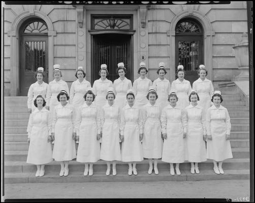 Good Samaritan Hospital, 310-330 South Limestone; graduation (nurses), nurses posing on steps to hospital