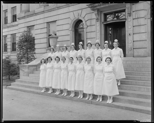 Good Samaritan Hospital, 310-330 South Limestone; graduation (nurses), nurses posing on steps to hospital