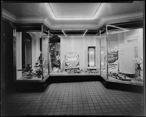 Lexington Utilities Company, 101 North Broadway; window display