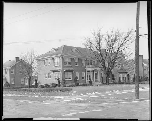 Jewell Apartments, 840 East High; Mrs. Clyde Van Dusen, exterior, front and side view from the corner of Irvine Road