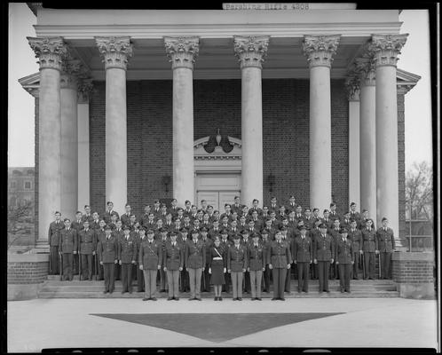 Pershing Rifle (1939 Kentuckian) (University of Kentucky); group portrait, members standing on steps of Memorial Hall