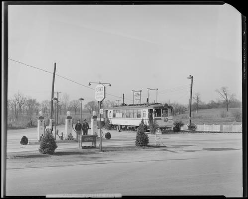 (Earl M.) Carr Filling Station (North Broadway and Belt Line); gas station, 