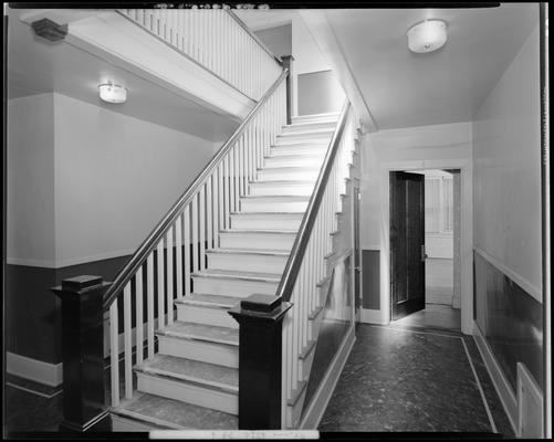 Franklin Pioneer Corporation Building, 139 North Limestone; interior, view of hallway and staircase