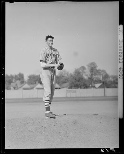 University of Kentucky Baseball, (1940 Kentuckian) (University of Kentucky); individual player, pitcher standing on mound
