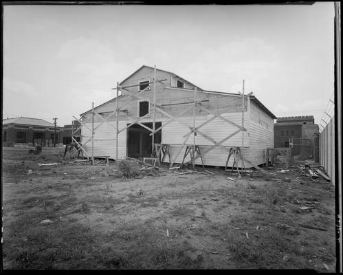 J. Fred Beggs & Sons, contractors (construction); Narcotic Farm building under construction